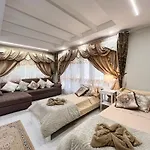 לינה וארוחת בוקר La Dolce Casa רומא