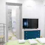 לינה וארוחת בוקר La Dolce Casa רומא